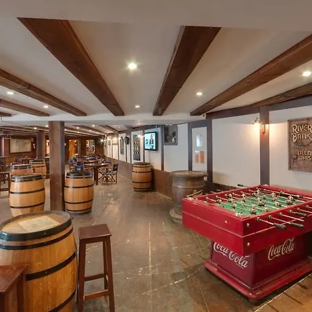 Hotell Sports Nayade 3*