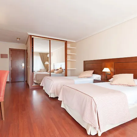 Sports Nayade Hotel