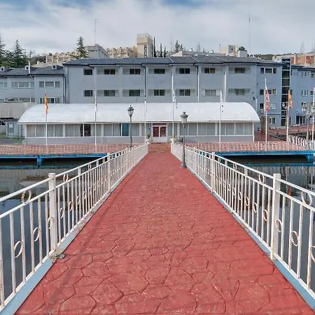 Hotel Sport Nayade 3*