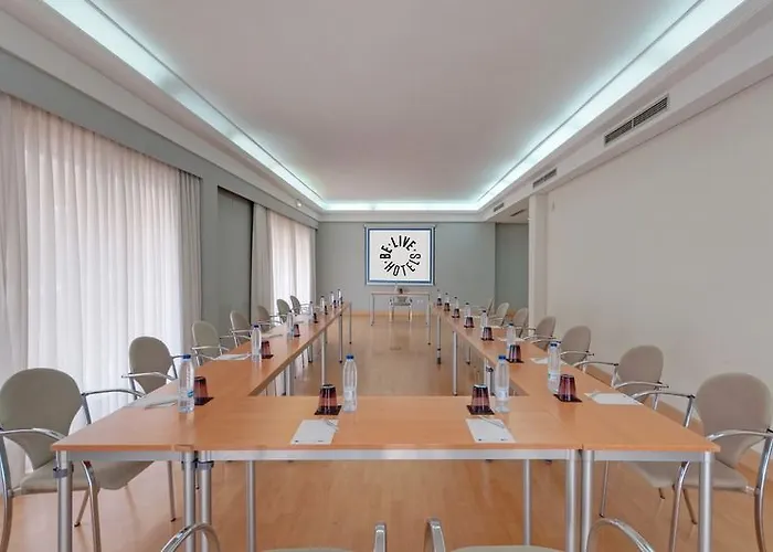 Sport Nayade 호텔 3*